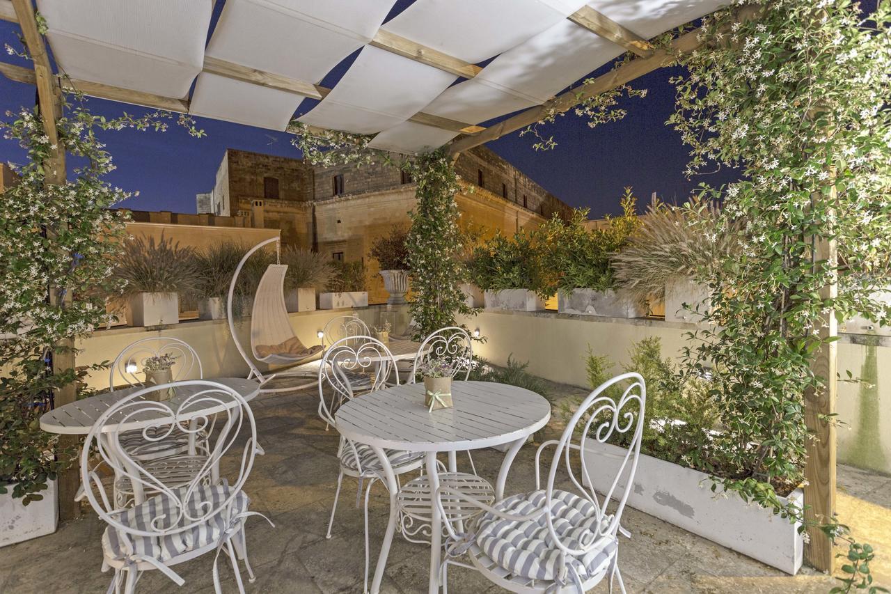 La Loggia Dei Rayno Bed and Breakfast Lecce Exterior foto